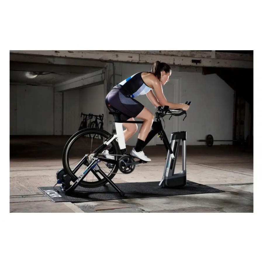 WAHOO KICKR CLIMB INDOOR GRADE SIMULATOR