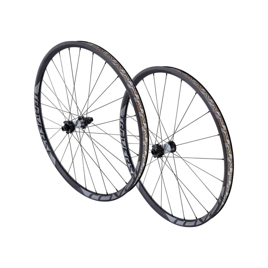 SET OBROČNIKOV SPECIALIZED TRAVERSE 650B 27,5