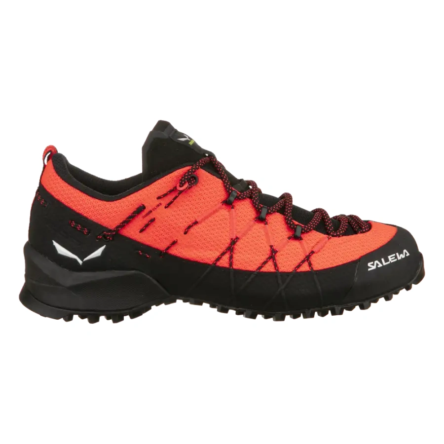 POHODNI ČEVLJI SALEWA WILDFIRE 2 flou coral/black