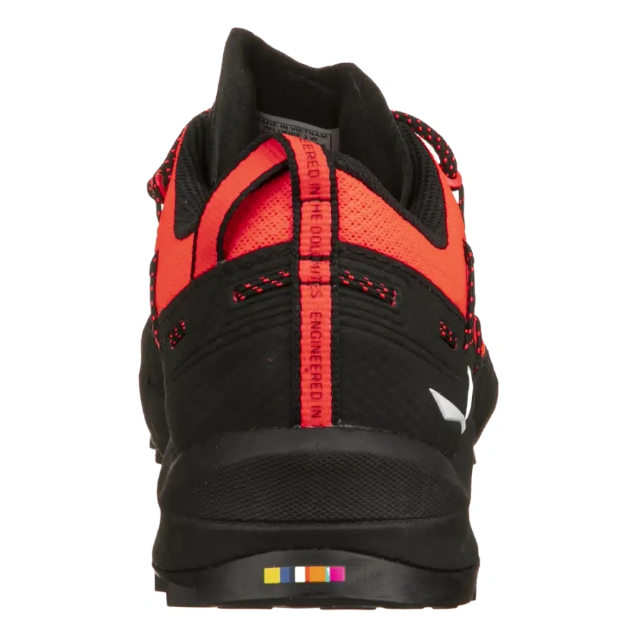 POHODNI ČEVLJI SALEWA WILDFIRE 2 flou coral/black
