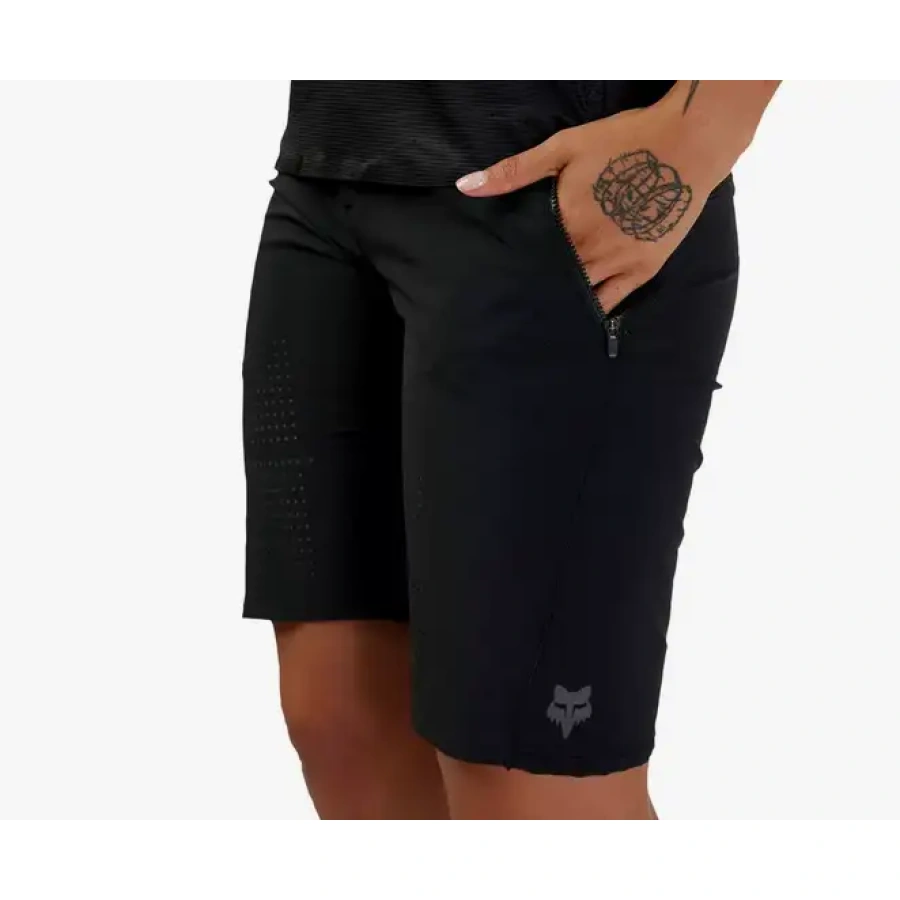 ŽENSKE HLAČE KRATKE FOX FLEXAIR [BLK]
