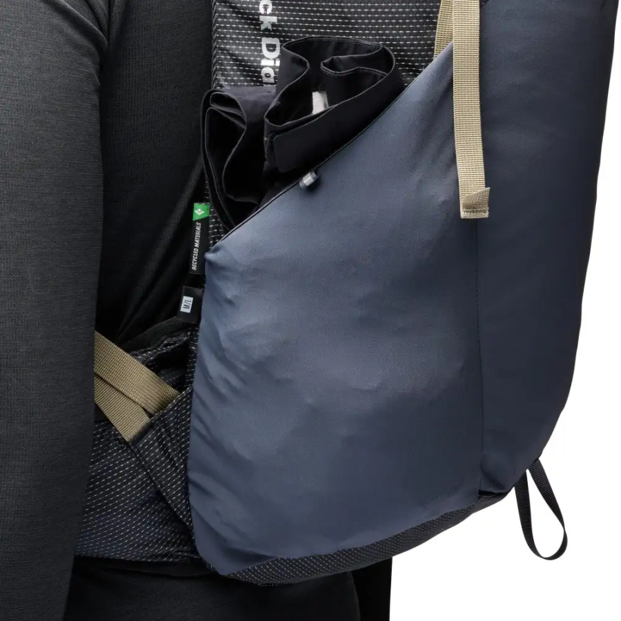 NAHRBTNIK BLACK DIAMOND TRAIL VISTA 28 black/carbon