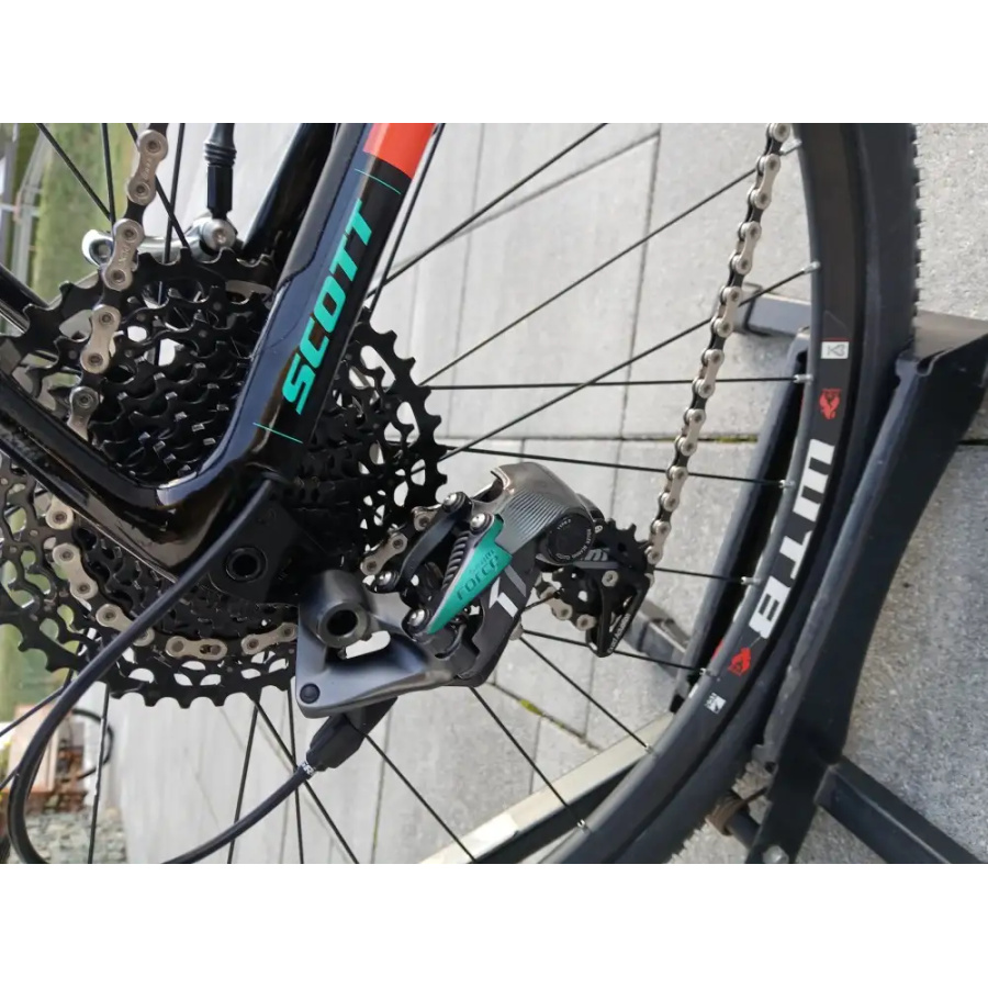 GRAVEL KOLO SCOTT ADDICT 10 KUST črna/oranžna