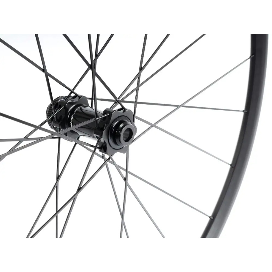OBROČNIK MAVIC SPREDNJI 700 CL 12/100