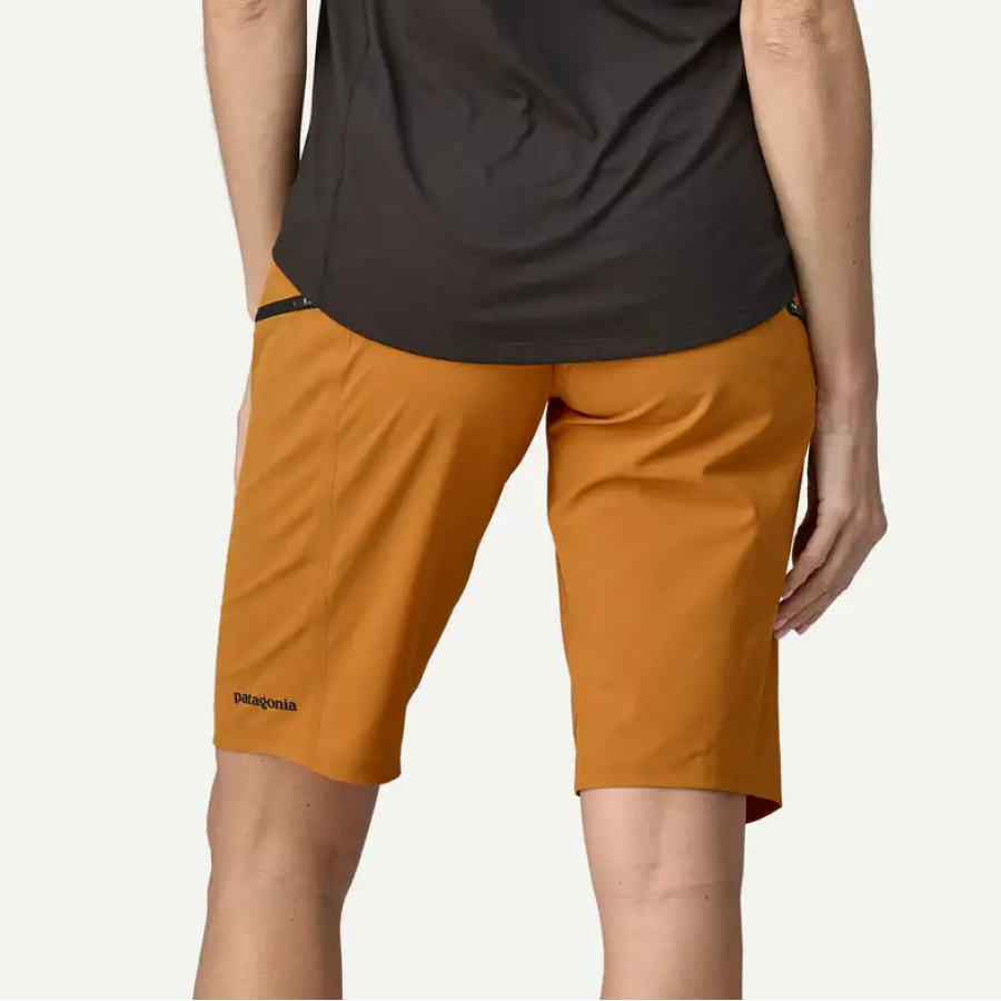 ŽENSKE KRATKE HLAČE PATAGONIA DIRT ROAMER Golden Caramel