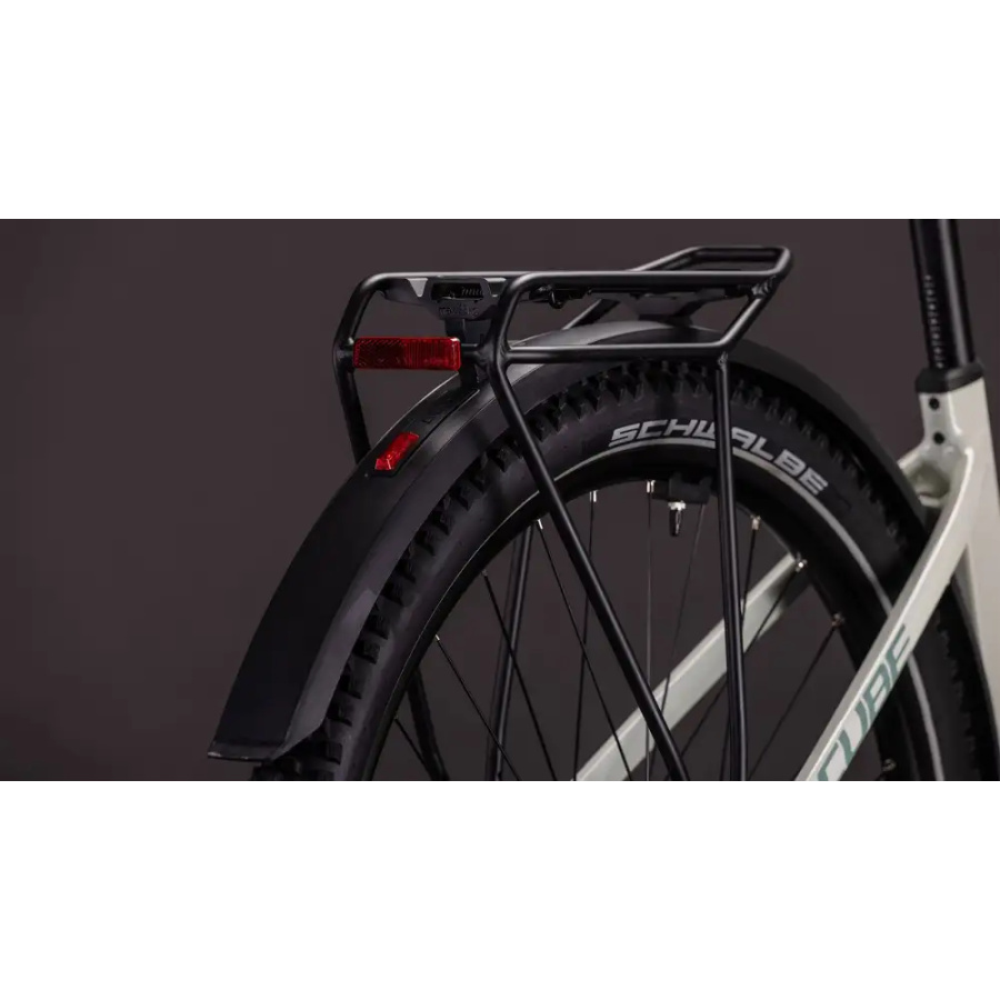 ELEKTRIČNO MESTO KOLO CUBE NURIDE HYBRID PERFORMANCE 600 EASY ENTRY 2026 desertstone´n´grey