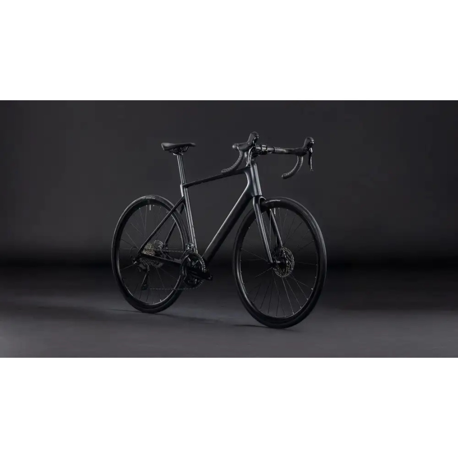 CESTNO KOLO CUBE ATTAIN C:62 RACE 2026 blackline