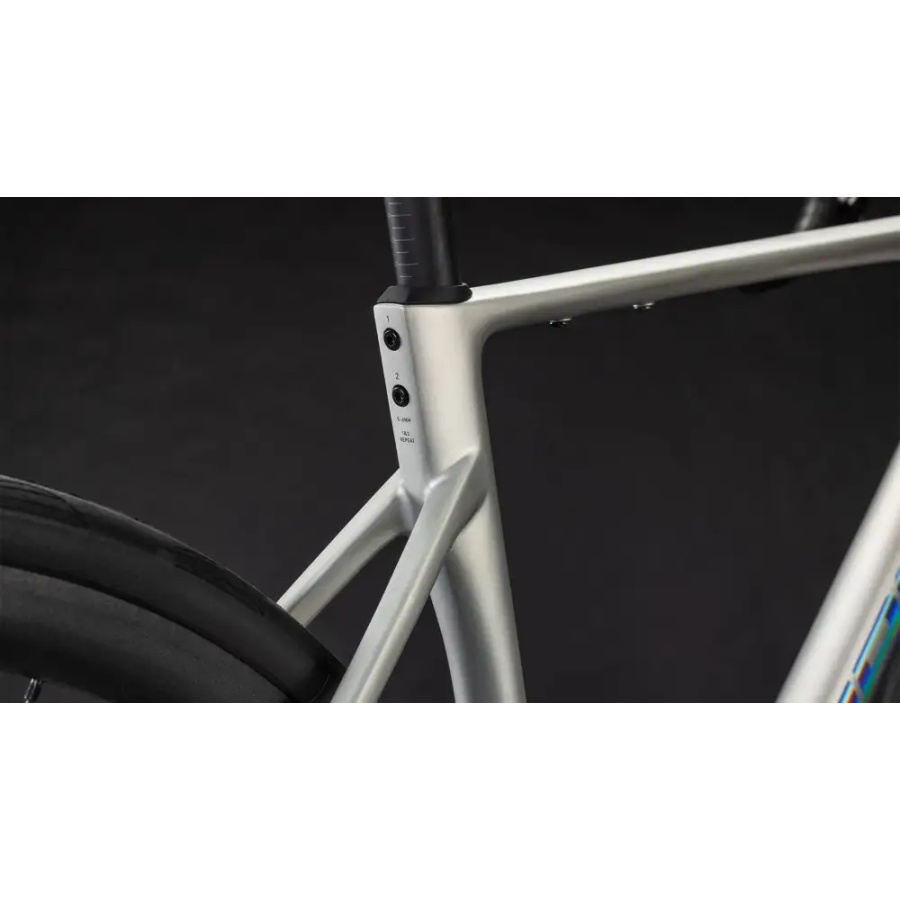 CESTNO KOLO CUBE ATTAIN C:62 SLX 2026 sleekgray’n’prism