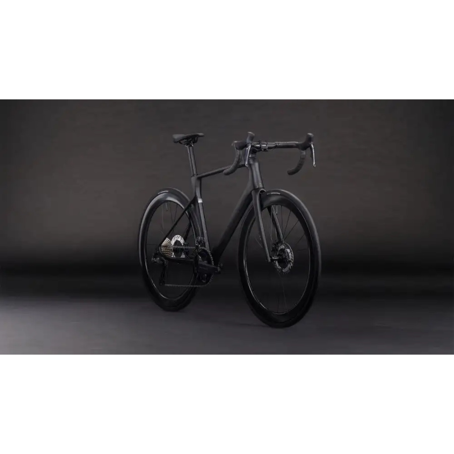 CESTNO KOLO CUBE AGREE C:62 PRO 2026 blackline