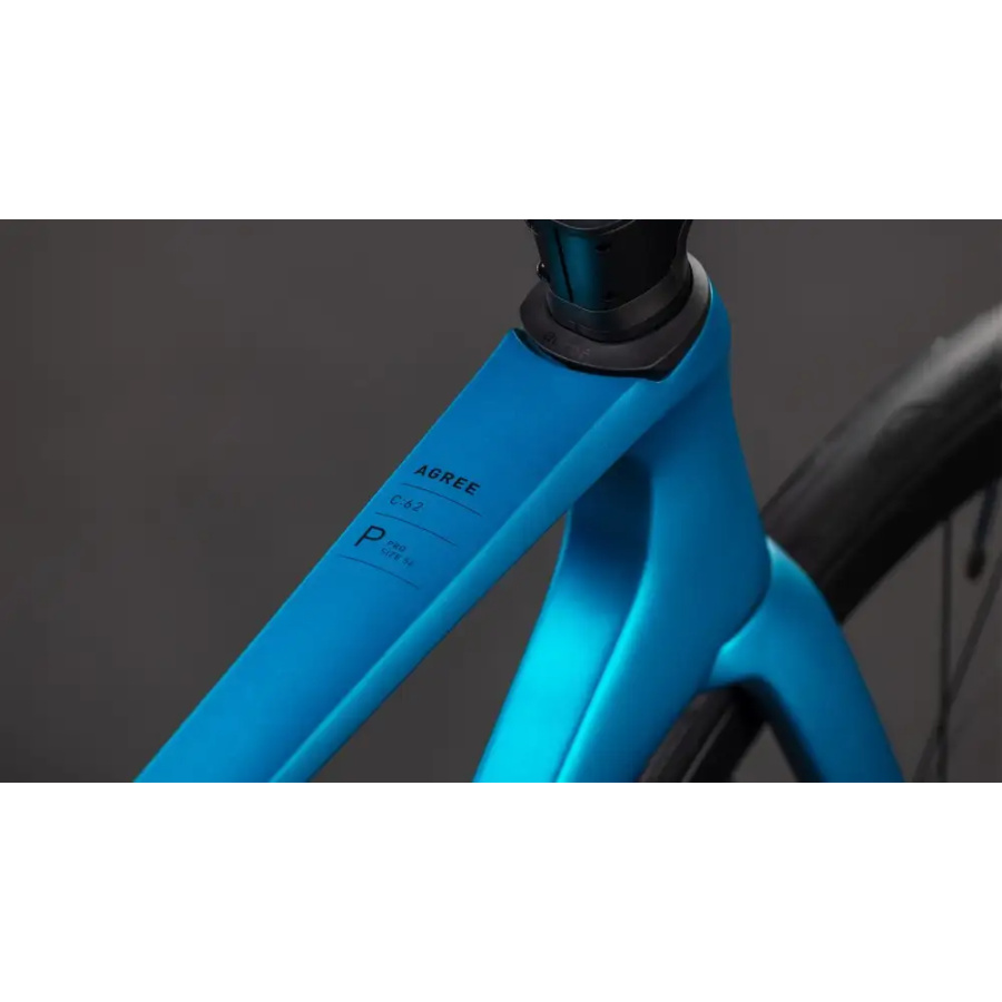 CESTNO KOLO CUBE AGREE C:62 PRO 2026 bali´n´prism