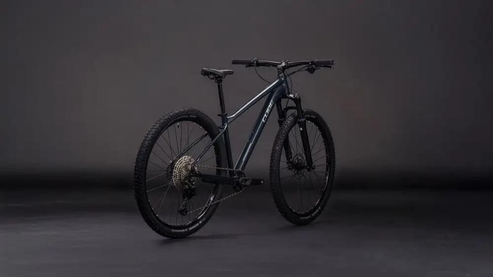 GORSKO KOLO CUBE ATTENTION PRO 2026  NIGHT´N´BLACK