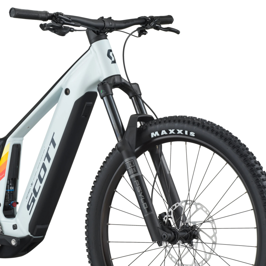 Električno gorsko kolo SCOTT Patron 930 2026 cumulus white/black - pogled v akciji 2