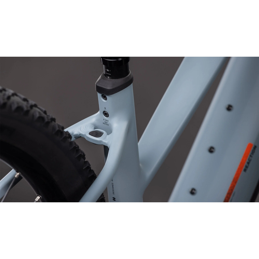 CUBE Reaction Hybrid Race 800 2026 Trapeze vulcan´n´orange - detajl 3