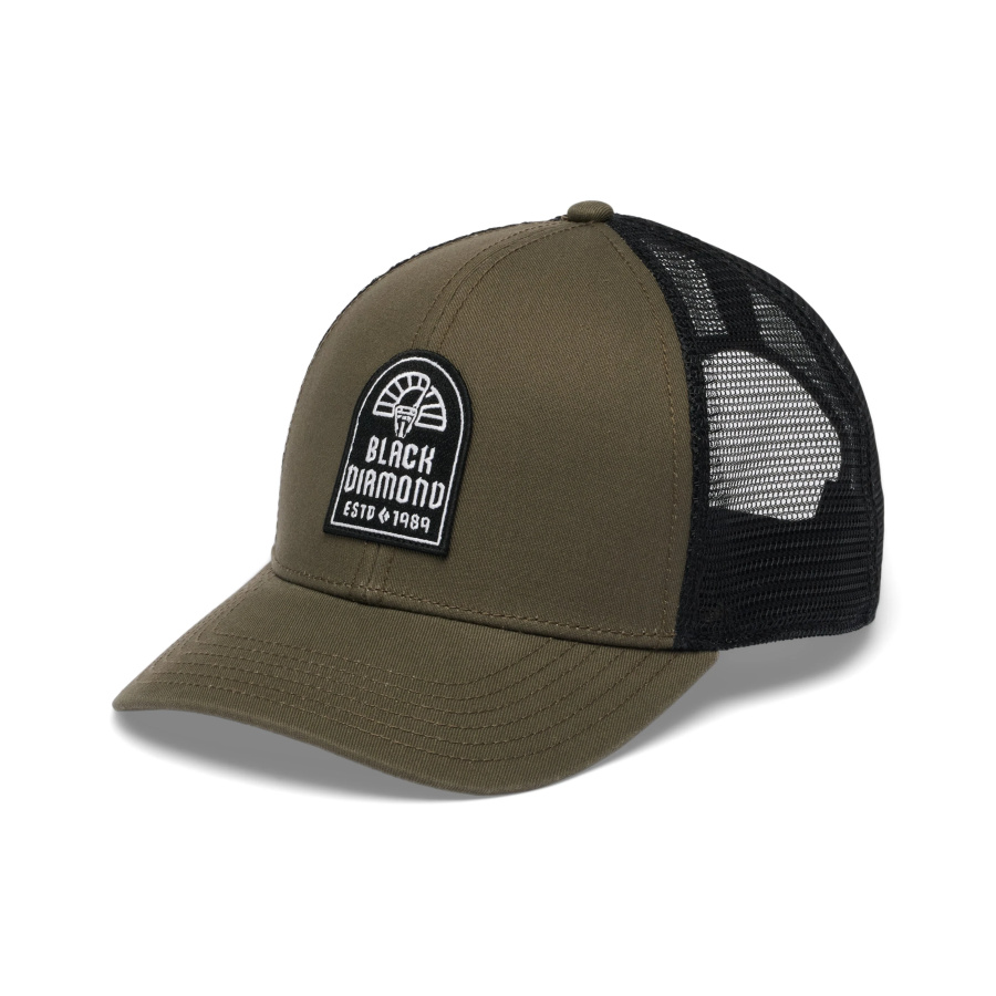 Kapa Black Diamond Trucker Basalt black - sprednji pogled