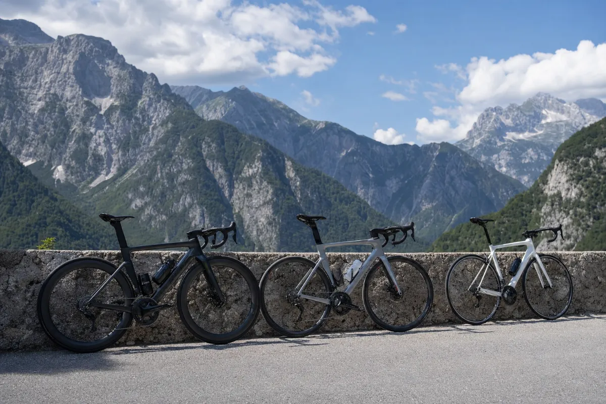 Aero, endurance in vzpenjalno cestno kolo na prelazu