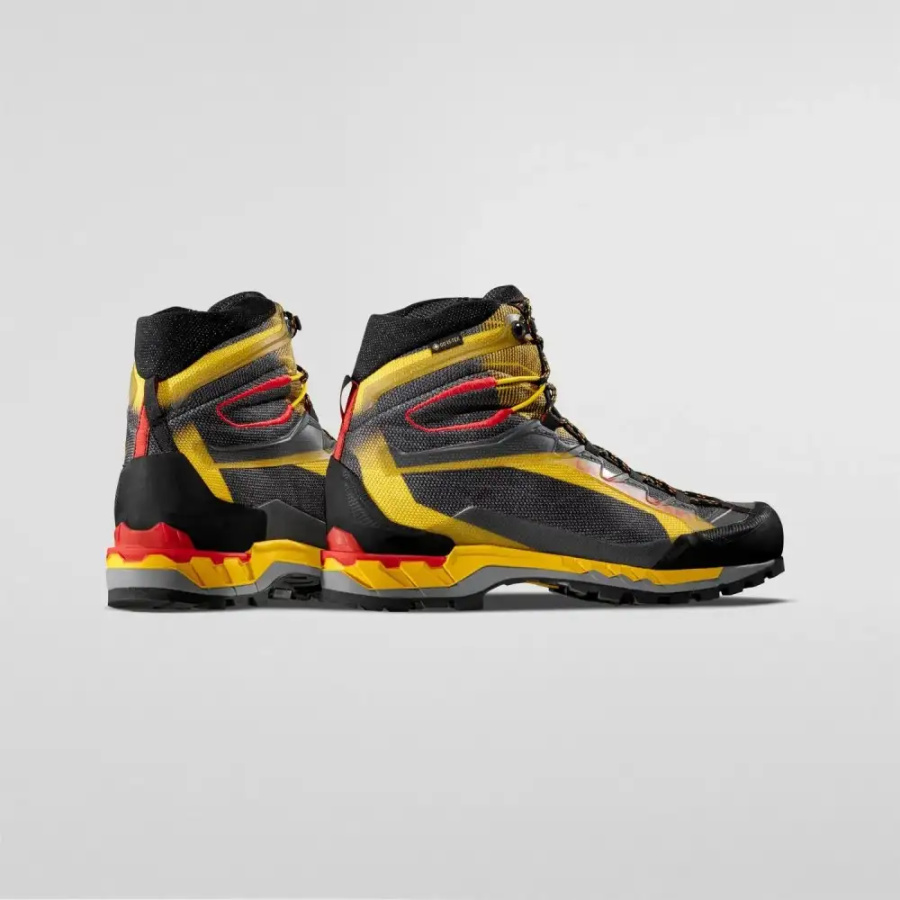 POHODNI ČEVLJI LA SPORTIVA TRANGO TECH GTX Black/yellow
