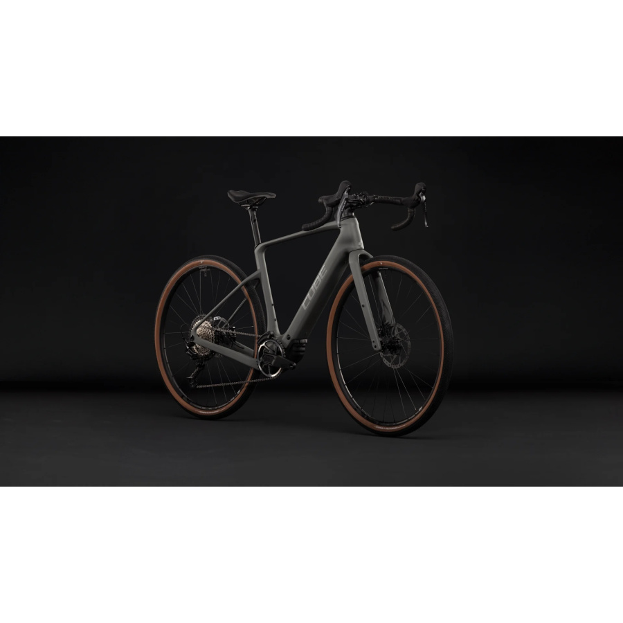 CUBE Nuroad Hybrid C:62 Race 400X 2027 - pogled 2
