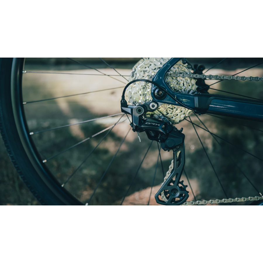 Gravel kolo CUBE Nuroad Race 2027 - detajl vilice