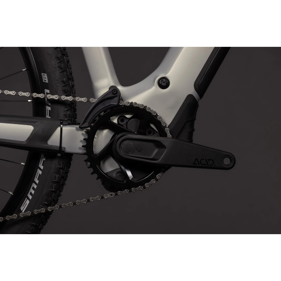CUBE Reaction Hybrid ONE 720 2027 - detajl 4