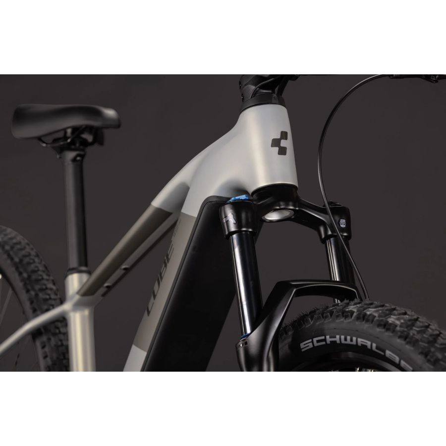 CUBE Reaction Hybrid ONE 720 2027 - detajl 5