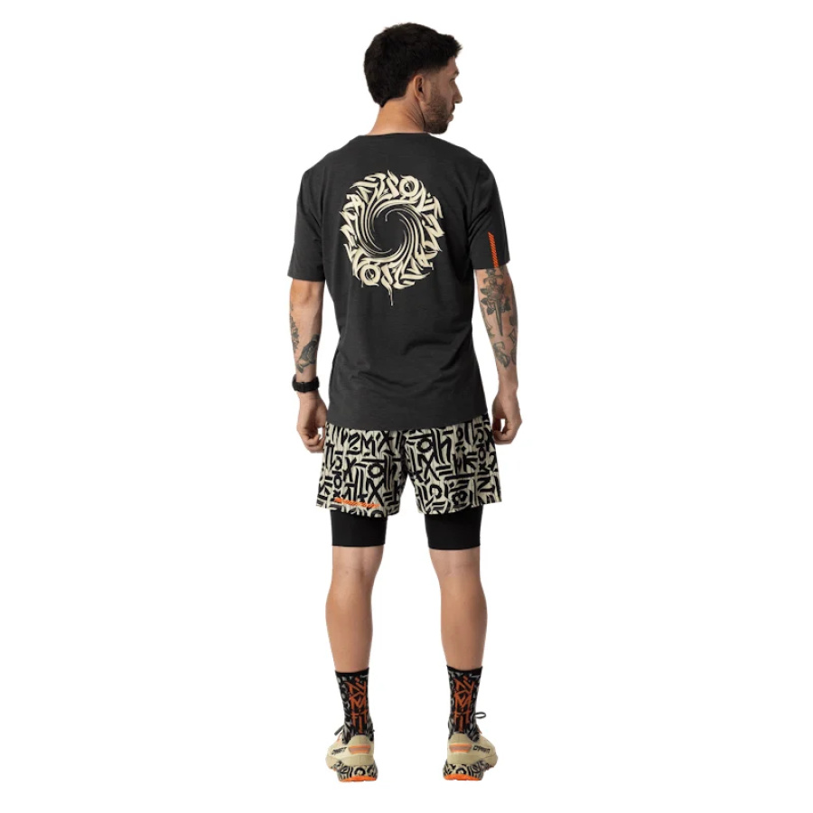 Moška trail majica Dynafit Trail T-shirt Men Black out - stranski pogled