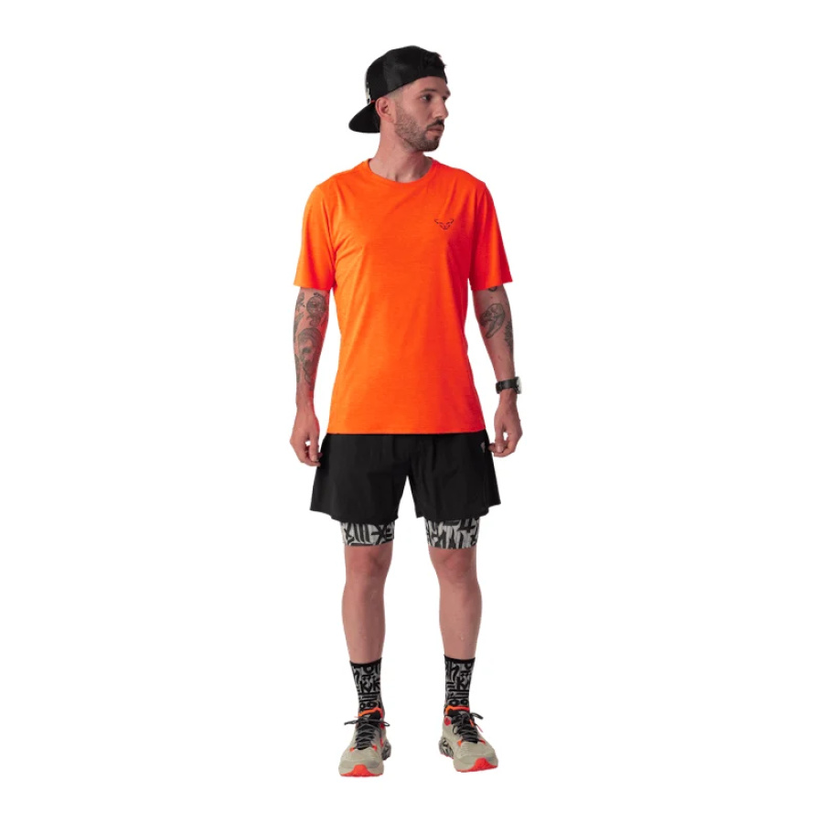 Moška tehnična majica Dynafit Trail Ultra orange - na modelu