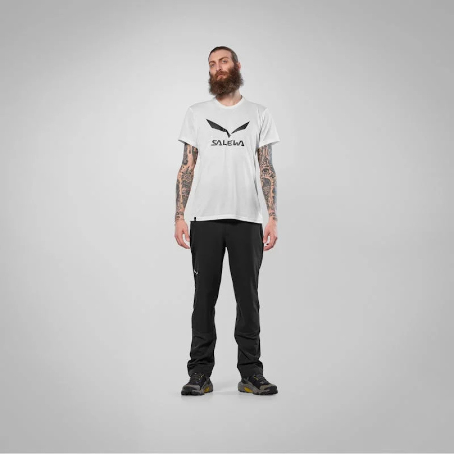 Moška majica Salewa Solidlogo Dry v beli barvi - pogled na modelu 3