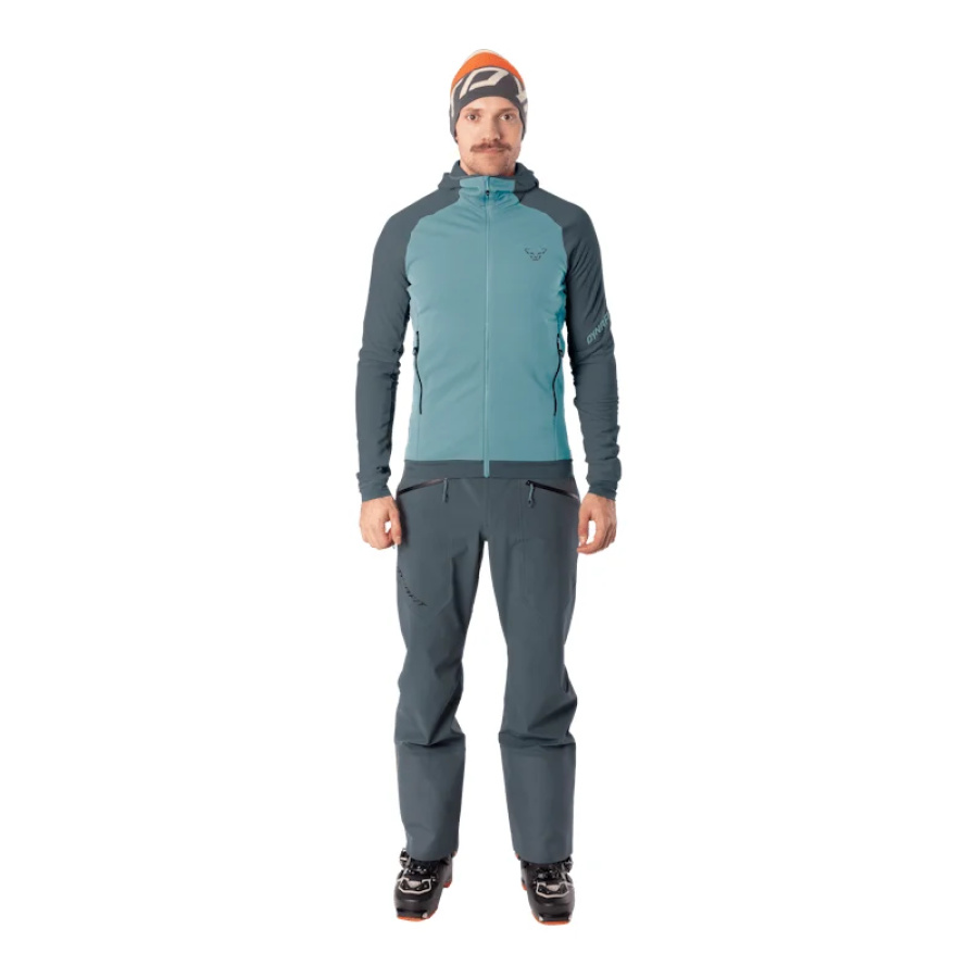 Moška jakna Dynafit Radical Polartec Hooded Cinder - na modelu