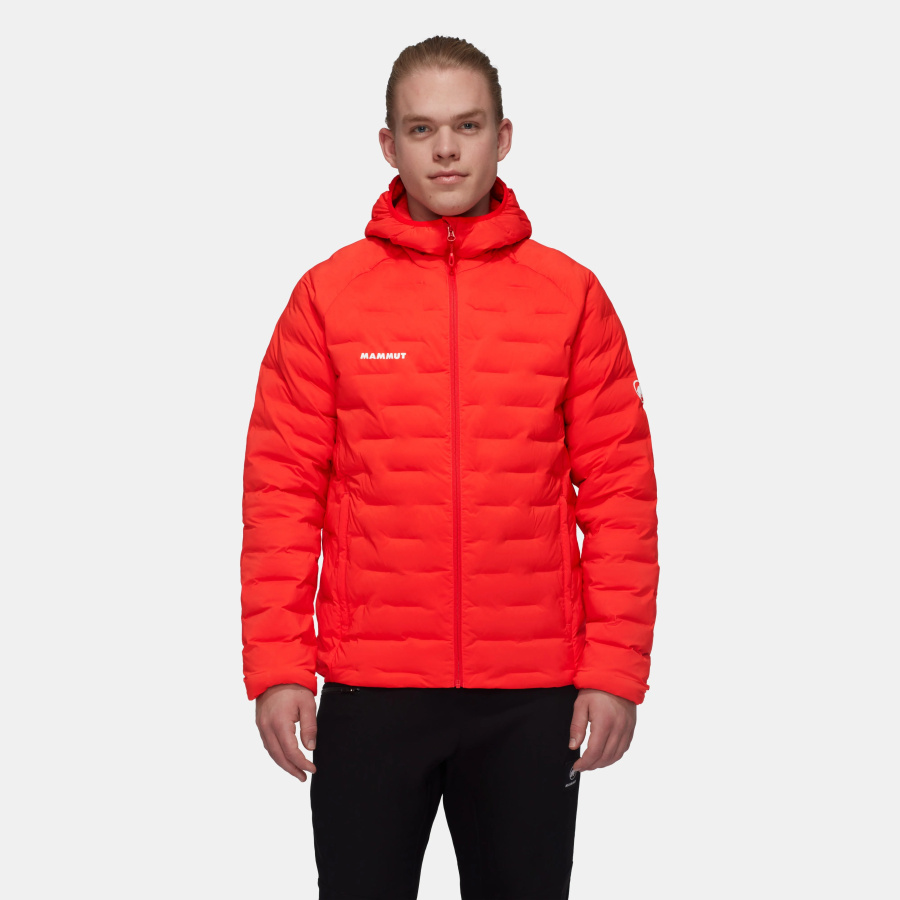 Moška izolacijska jakna Mammut Sender IN Hooded - pogled spredaj na modelu