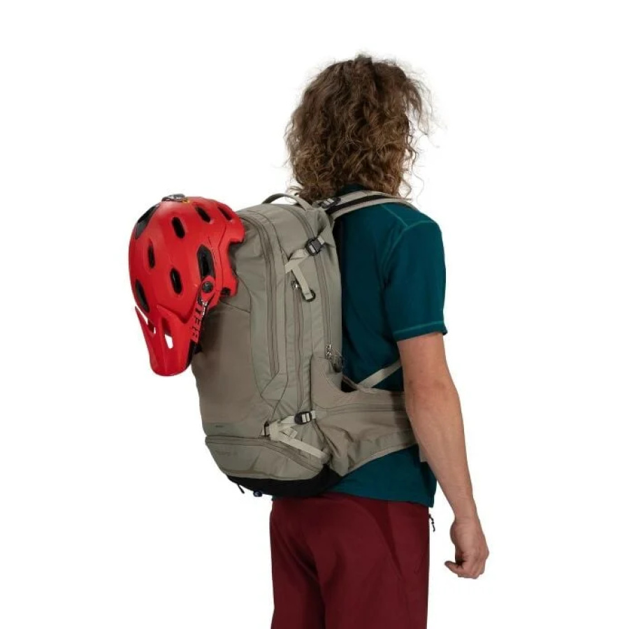 Kolesarski nahrbtnik Osprey Escapist 25 - detajl notranjosti