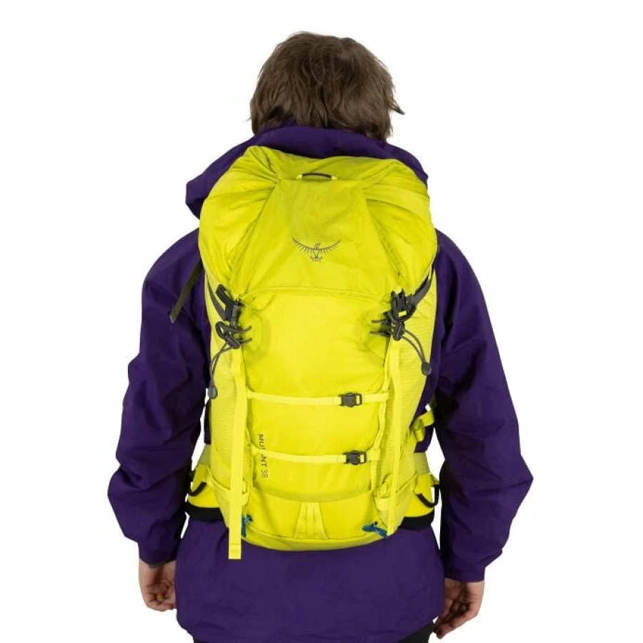 Osprey Mutant 38 Lemongrass - detajl hrbtišča