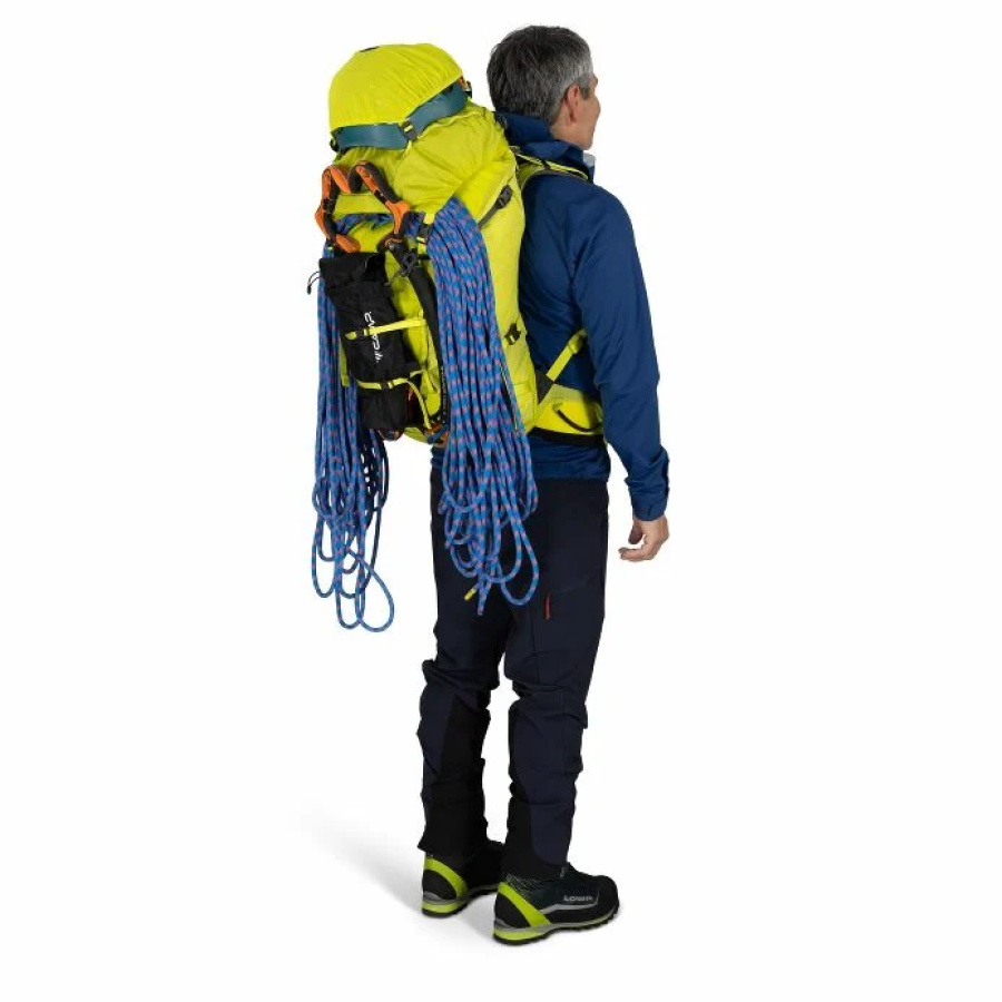 Osprey Mutant 38 Lemongrass - detajl nošenja