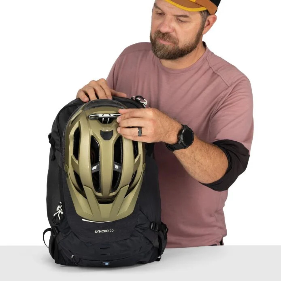Detajl nahrbtnika Osprey Syncro 20 - pogled 2