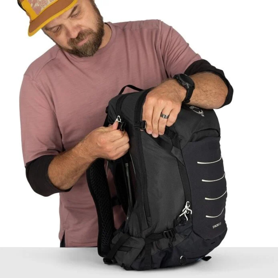Detajl nahrbtnika Osprey Syncro 20 - pogled 4