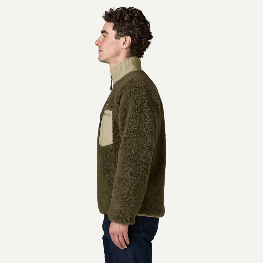 Jakna Patagonia Classic Retro-X Basin Green - pogled na modelu 3
