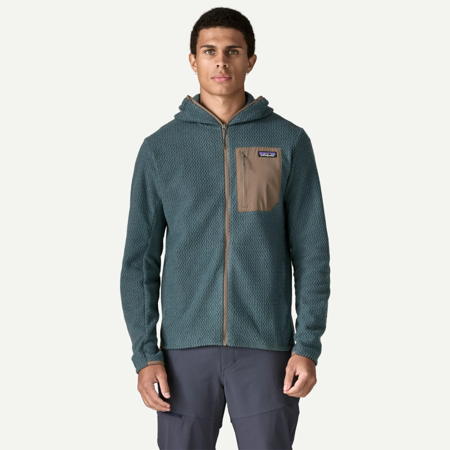 Patagonia R1 Air Full-Zip Hoody na modelu - pogled spredaj