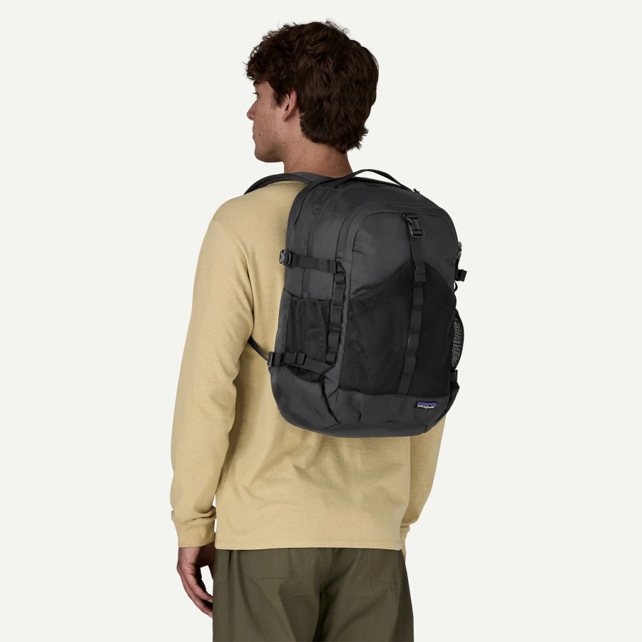 Nahrbtnik Patagonia Refugio Day Pack 30L Black - pogled 2