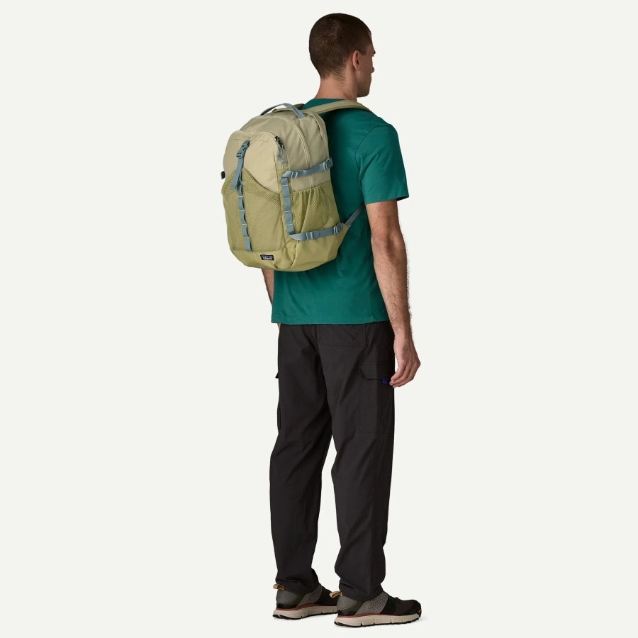 Nahrbtnik Patagonia Refugio Daypack 30L Weathered Stone - pogled 4
