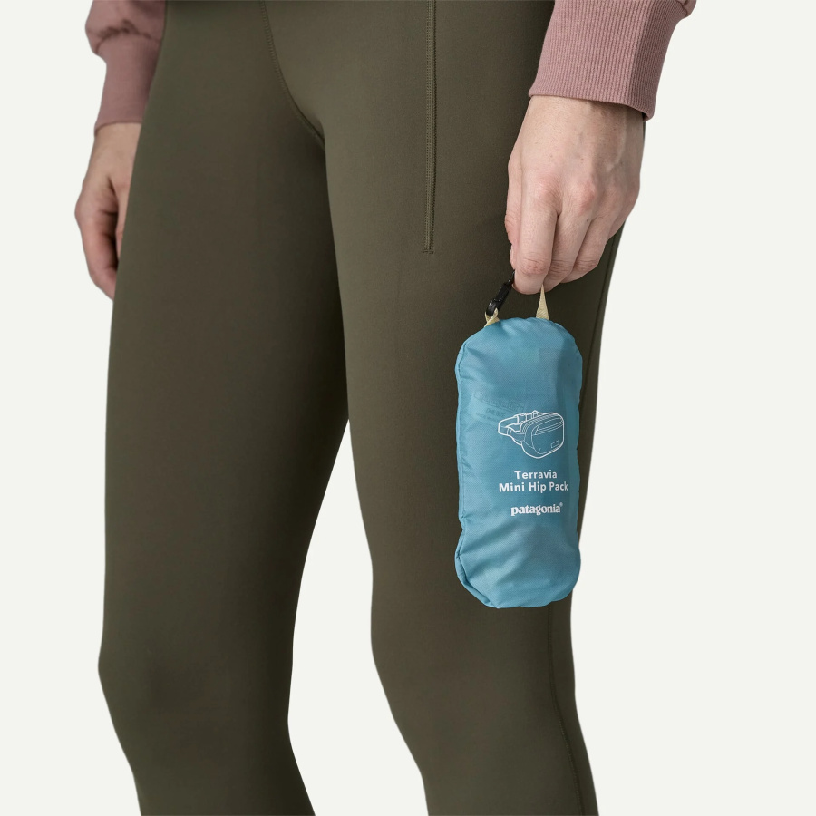Torbica Patagonia Terravia Mini Hip Pack - zložena v žep