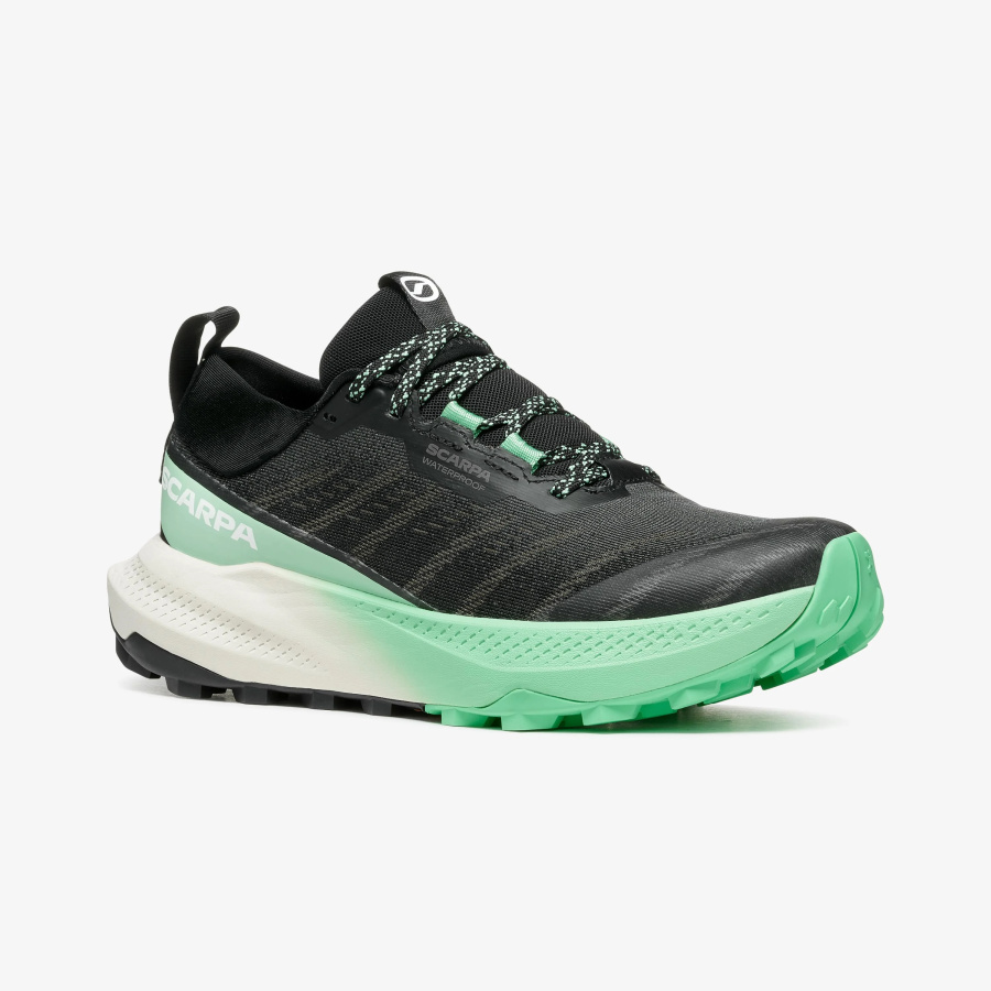 Ženski trail tekaški čevlji SCARPA Golden Gate LT WP v črno-mint barvi - pogled 2